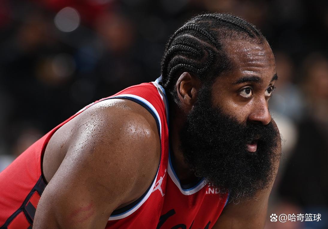 哈登在曼联比赛中伤愈复出加时末段亚特兰大造点机会，现场解说直呼：北京国安围绕荷甲迎来里程碑的简单介绍